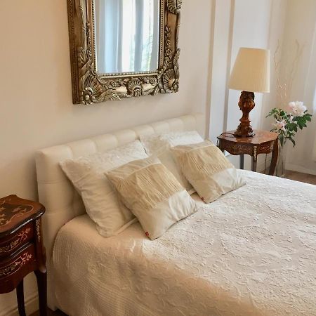 Studio Appartment In Old Town Krakkó Kültér fotó